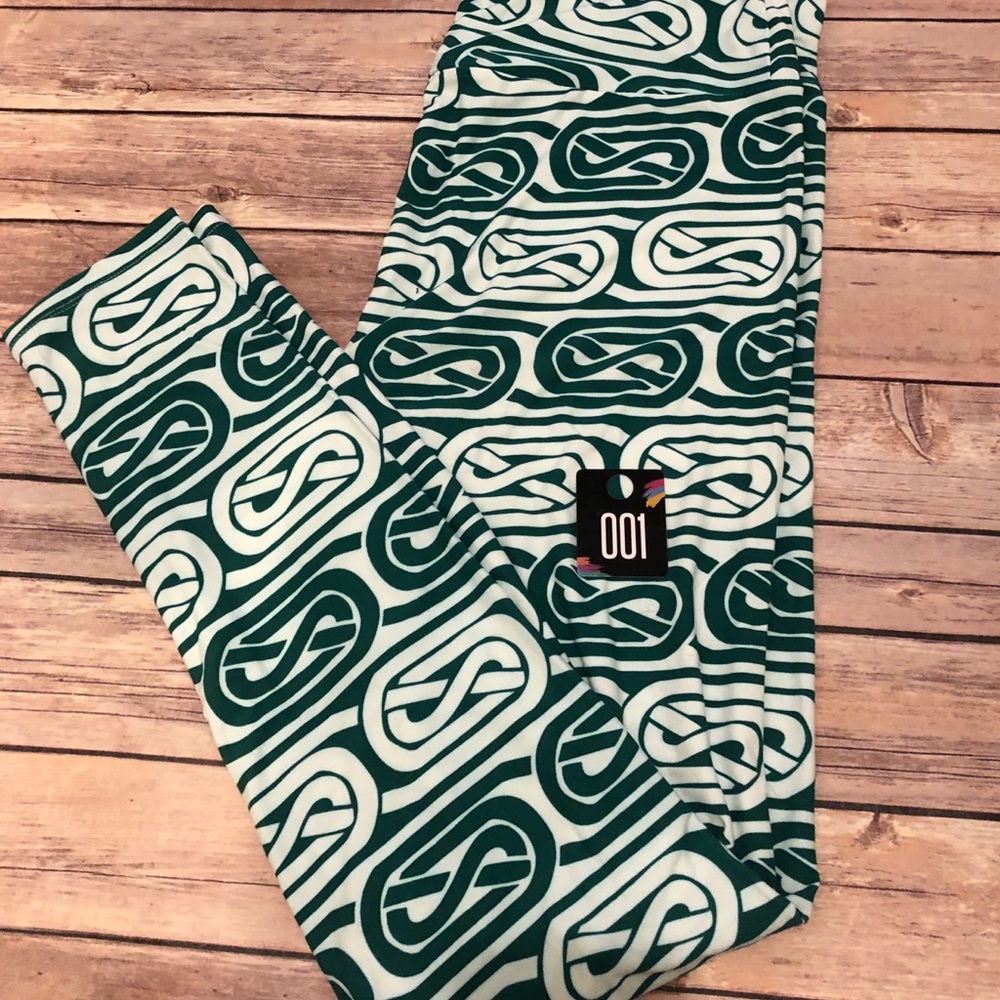 Lularoe Tall and Curvy Saint Patrick Day Legging